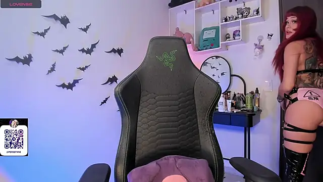 damnliciousss online show from 11-29-25, 01:30