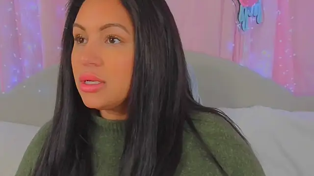 MeghanXO online show from 03-17-25, 01:39