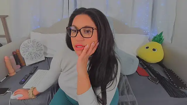 MeghanXO online show from 02-09-26, 04:38