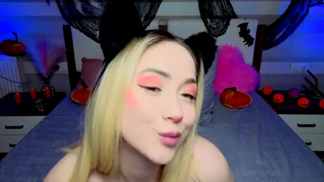 Snapshot of AriaSugar chatting on 11-03-25, 05:42 AriaSugar online show from 11-03-25, 05:42