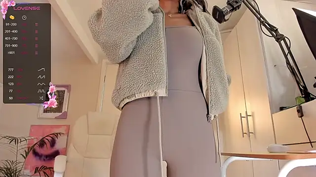 catalinasaiz online show from 01-07-25, 02:19