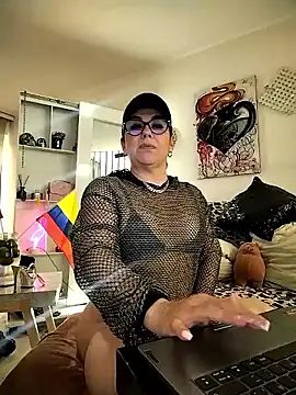 Myrnasexxx online show from 11-15-25, 09:21