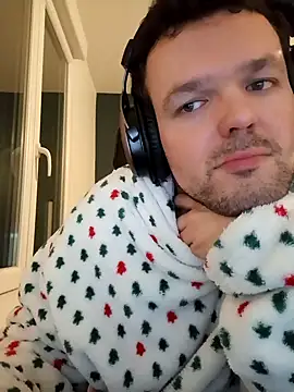 antoinepassion online show from 01-19-25, 06:21