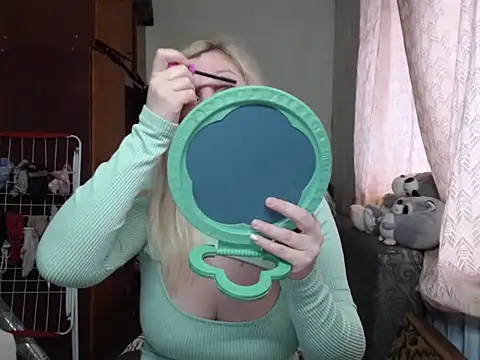 BustyBlond online show from 01-14-25, 06:24