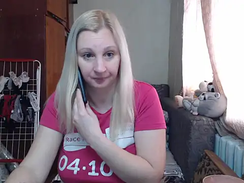 BustyBlond online show from 01-19-25, 12:39