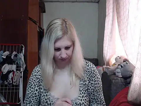 BustyBlond online show from 01-27-25, 10:06