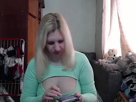 BustyBlond online show from 02-15-25, 06:33