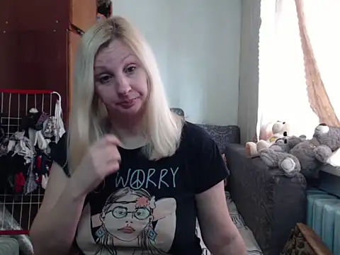 BustyBlond online show from 02-21-25, 09:45