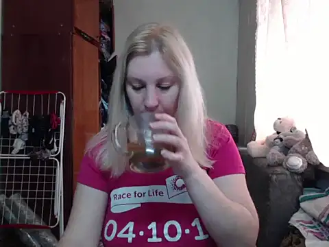 BustyBlond online show from 03-04-25, 05:53