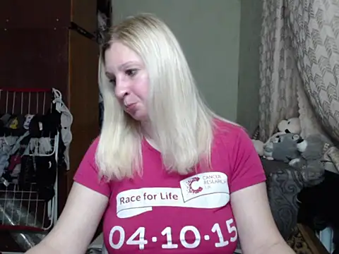 BustyBlond online show from 03-17-25, 04:33
