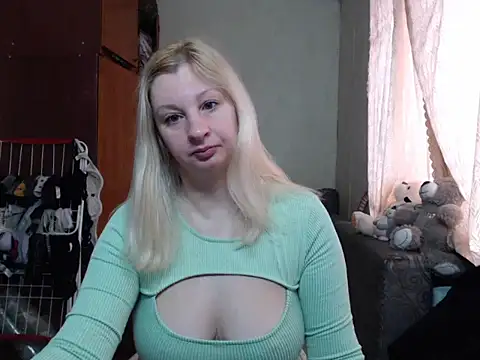 BustyBlond online show from 03-18-25, 06:03