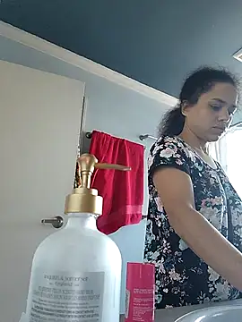 Snapshot of RuggyRackz chatting on 10-16-25, 03:35 RuggyRackz online show from 10-16-25, 03:35