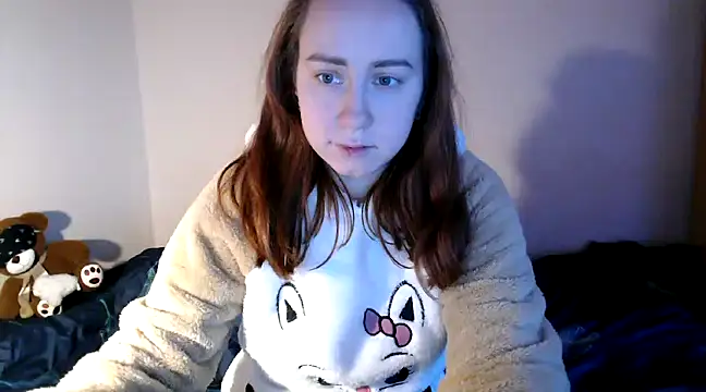 Snapshot of chudo_ chatting on 12-16-24, 01:54 chudo online show from 12-16-24, 01:54