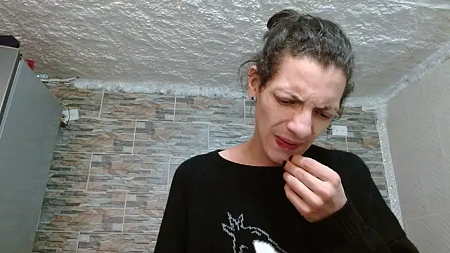 omar alurba online show from 10-23-25, 05:44