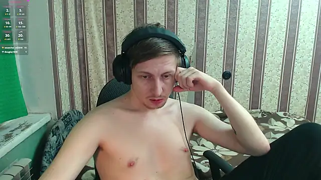 darienlarge online show from 10-31-25, 02:29