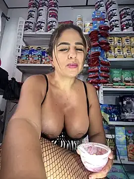 sammyqueenx21 online show from 02-04-25, 07:55