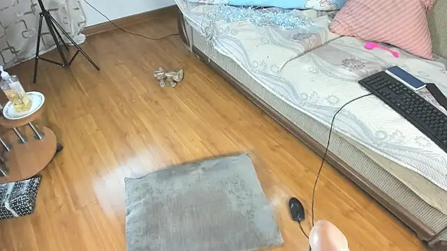 mia choo online show from 02-10-25, 10:30