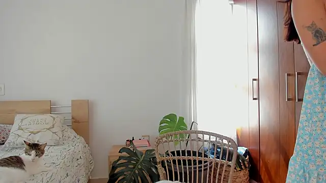 GrettaBenett online show from 12-11-24, 06:42