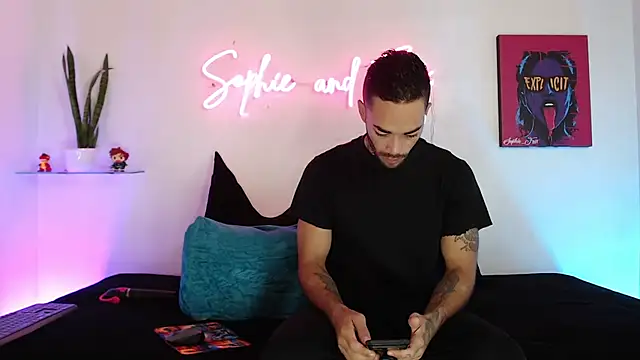 SophieFoxx17 online show from 10-15-25, 12:16