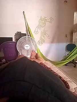 JOHN GOSTOSO online show from 12-01-25, 04:34