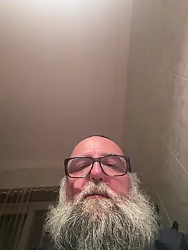 Snapshot of Noitelivre chatting on 04-11-26, 08:13 Noitelivre online show from 04-11-26, 08:13