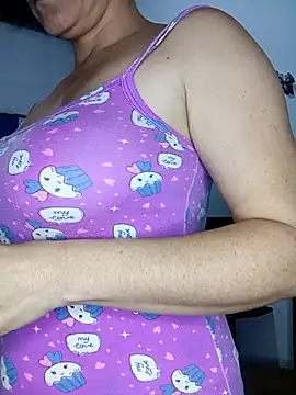 Nicolle Milf online show from 02-25-25, 04:35