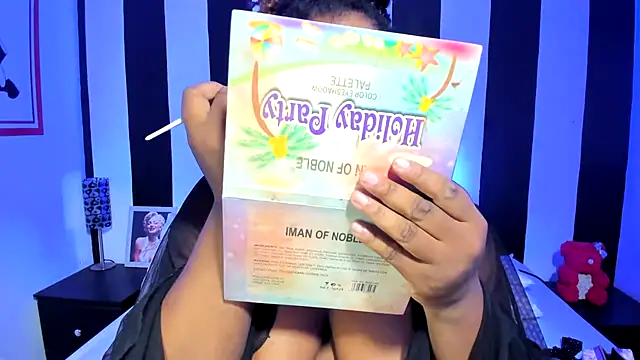 Snapshot of YeminaLeman chatting on 03-07-25, 10:02 YeminaLeman online show from 03-07-25, 10:02