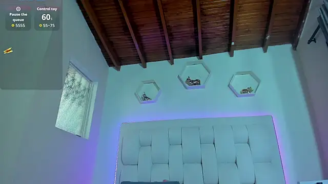 shanakendall online show from 11-18-25, 03:05