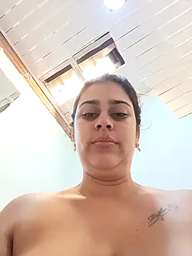 Latina sexy1 online show from 11-18-25, 02:32