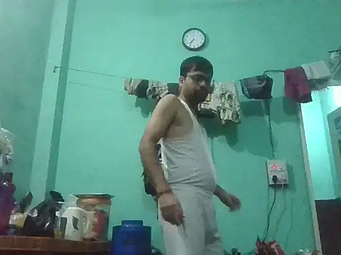 Snapshot of Exhibboi4fun chatting on 10-13-25, 02:06 Exhibboi4fun online show from 10-13-25, 02:06