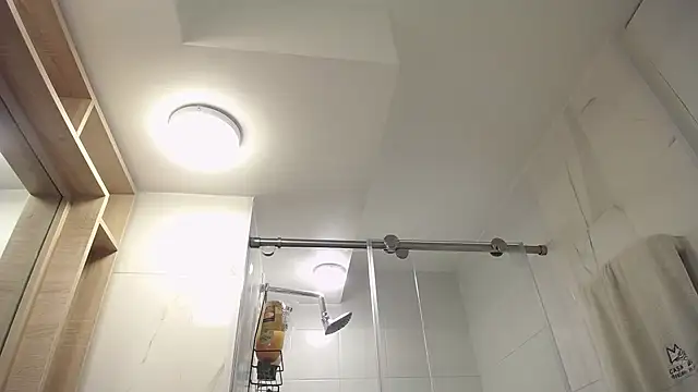 Santiago kiler online show from 10-09-25, 03:32