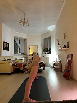 LeyaJohnson online show from 01-09-26, 02:31