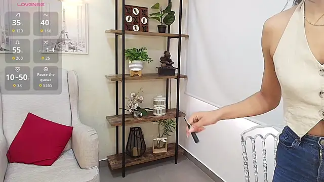 Sassy--Girl online show from 01-12-26, 06:02