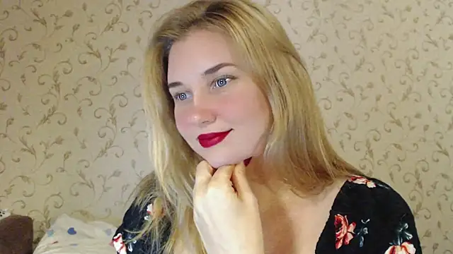 mmmPinUpGirl online show from 09-09-25, 05:56