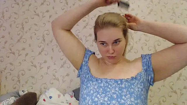 mmmPinUpGirl online show from 09-14-25, 10:36