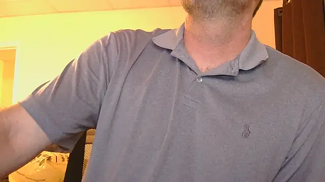 Snapshot of blakeypoo83 chatting on 10-04-25, 06:11 blakeypoo83 online show from 10-04-25, 06:11