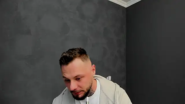 BrianHunts online show from 12-30-24, 05:58