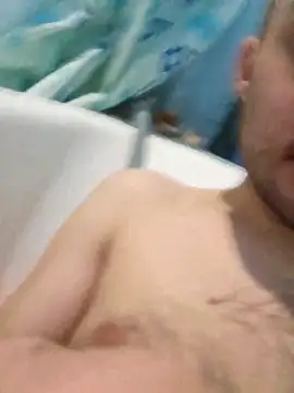 Snapshot of makisa21 chatting on 02-16-26, 04:14 makisa21 online show from 02-16-26, 04:14