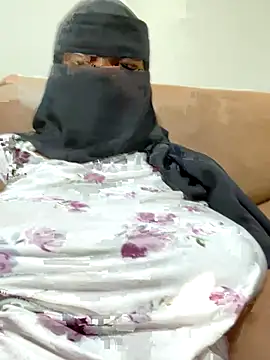 Submissive Arab online show from 10-10-25, 12:37