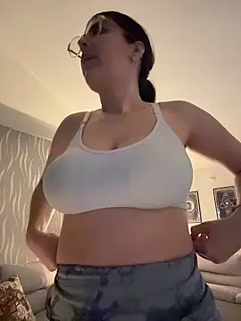  Niah  online show from 04-04-26, 02:10