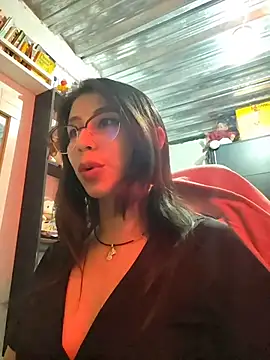 kateeen18 online show from 12-15-25, 03:00