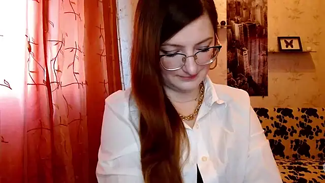 Snapshot of Arielsssplash chatting on 02-21-25, 07:56 Arielsssplash online show from 02-21-25, 07:56