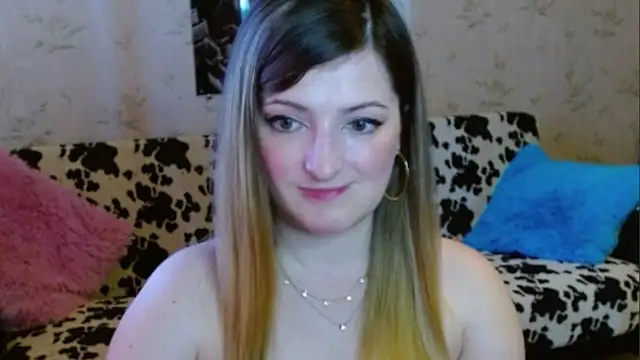 Snapshot of Arielsssplash chatting on 09-11-25, 06:57 Arielsssplash online show from 09-11-25, 06:57