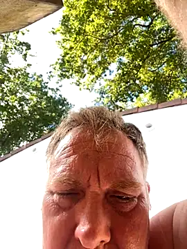 Snapshot of Cockmilker09 chatting on 11-21-25, 03:44 Cockmilker09 online show from 11-21-25, 03:44