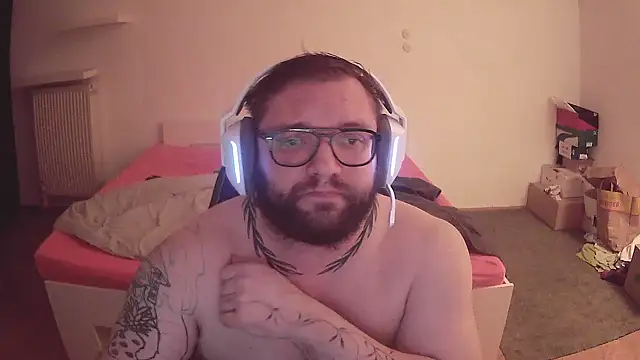 tiltusmaximusv online show from 02-11-25, 06:22