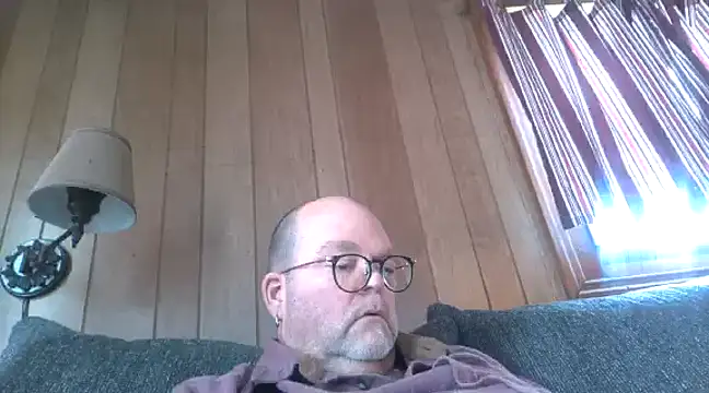 mrwizard4570 online show from 12-12-24, 06:53