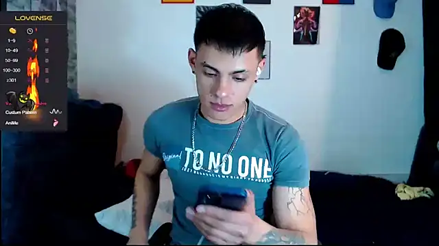 danilohot 19 online show from 12-20-24, 12:41