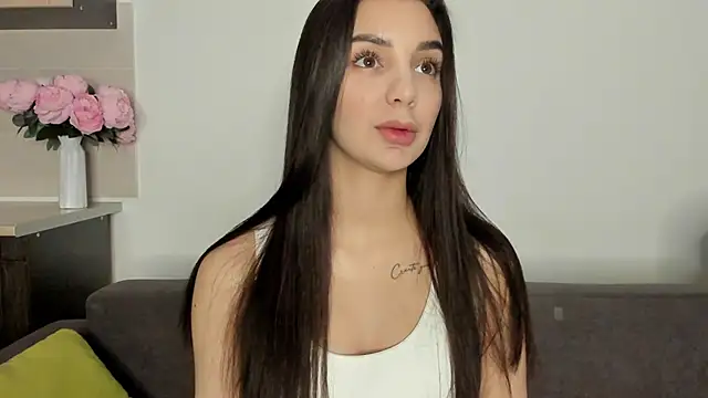 miss emily  online show from 12-23-24, 07:41