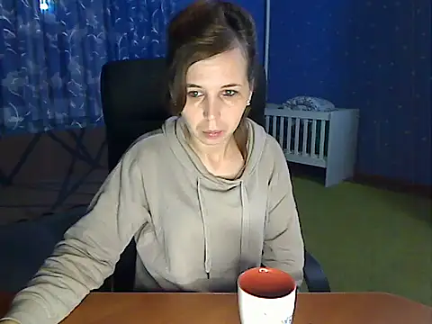 loveis007 online show from 11-26-25, 07:59