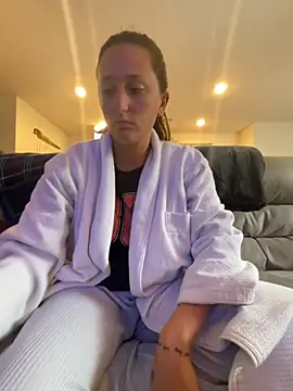 triple34D online show from 10-24-25, 05:31